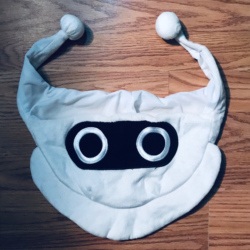 Super Mario Bros White Plush Knit Pom Pom Kids Tote Bag 2011